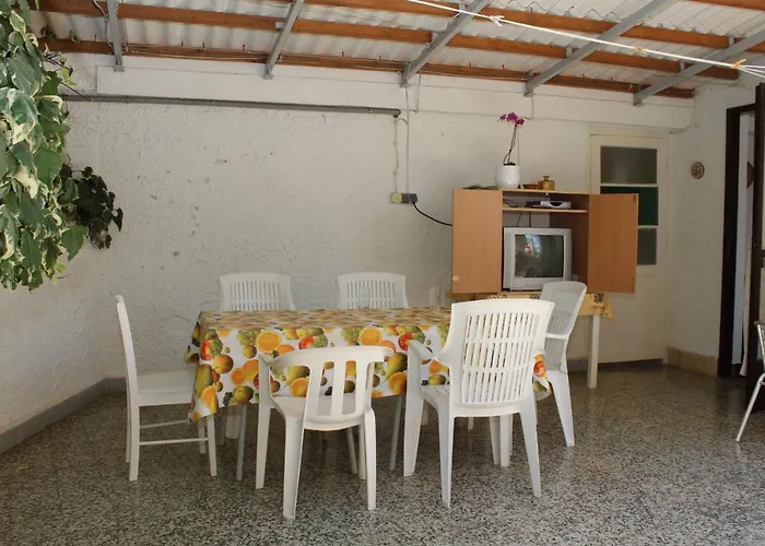 And With Parking Space Apartman *