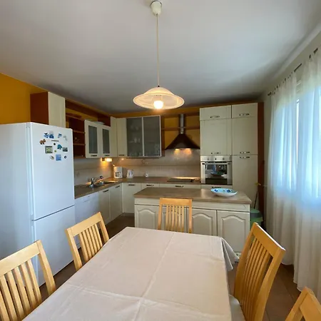 And With Parking Space Guest house Mali Losinj