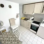 And With Parking Space Апартаменты *
